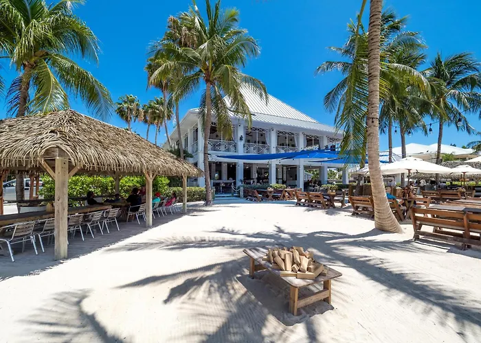 Crystal Kai 2 Bedroom Kaibo Yacht Club - Pool And Beach